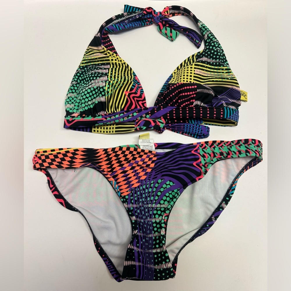 Surfside Bikini Set SZ L Top L Bottom Multi Geometric Print‎ Swim Suit